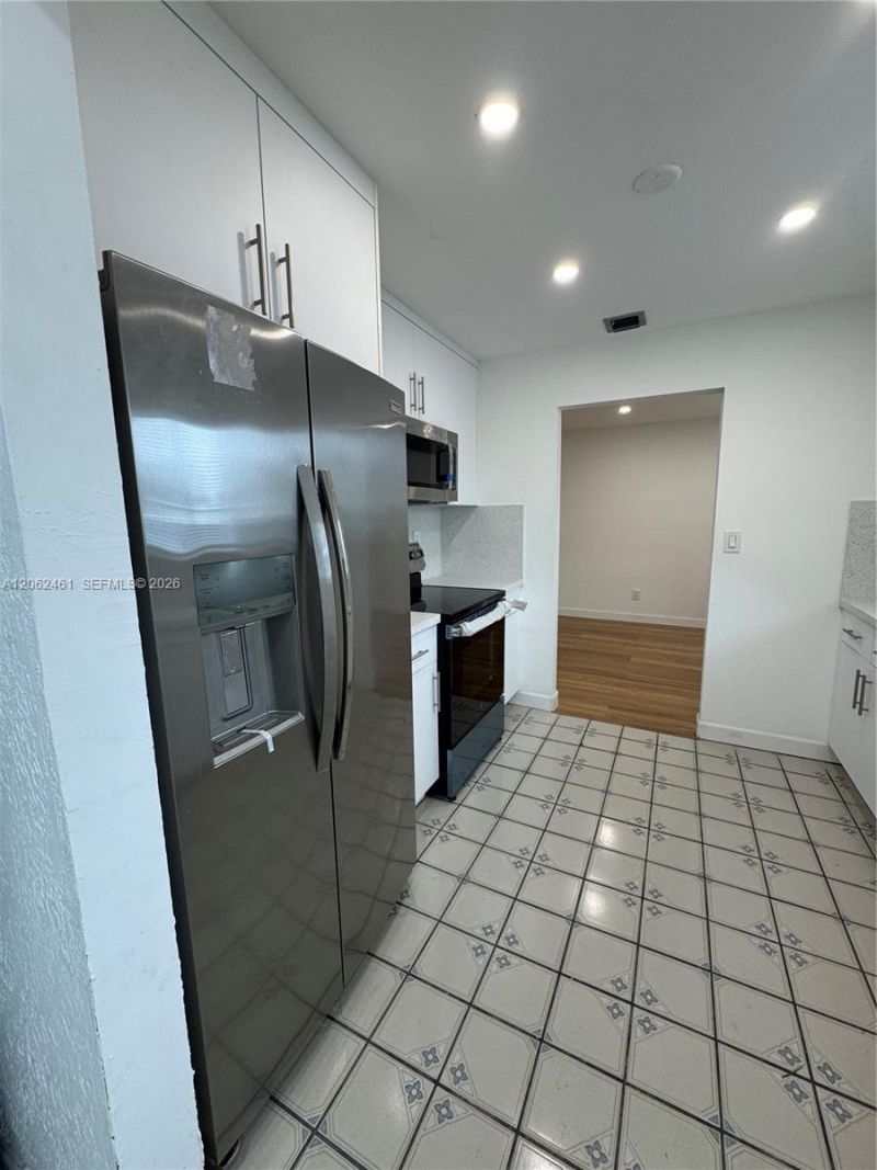 2669 NW 24th Ct, Fort Lauderdale, FL 33311 Photo
