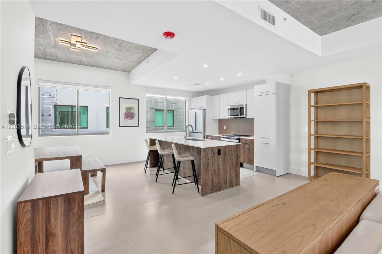 916 NE 4th St , Fort Lauderdale, FL 33301 Photo