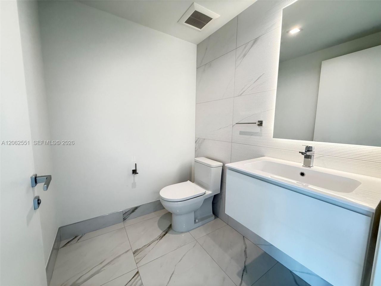 1170 E Hallandale, Unit 1106, Hallandale Beach, FL 33009 Photo