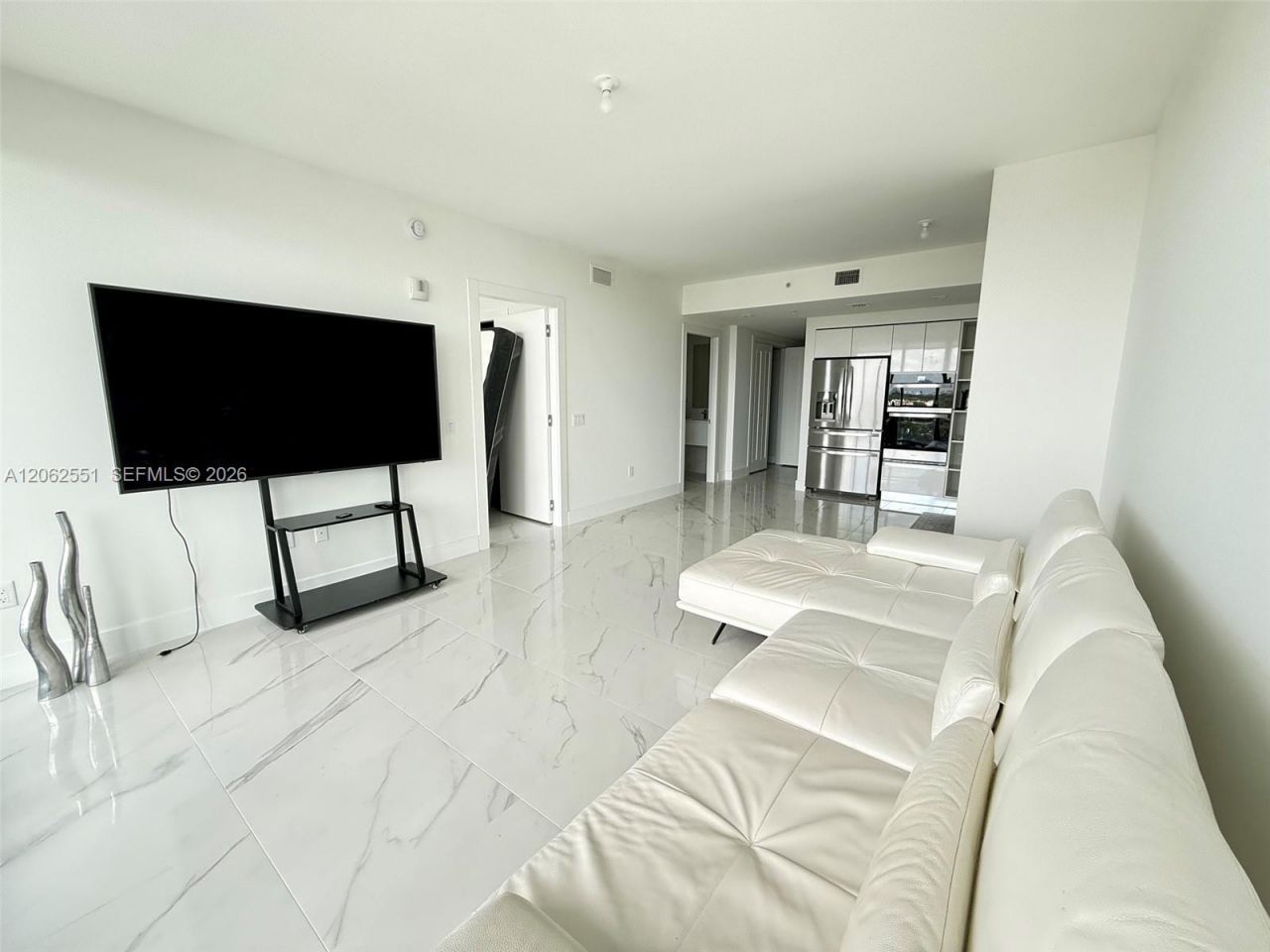 1170 E Hallandale, Unit 1106, Hallandale Beach, FL 33009 Photo