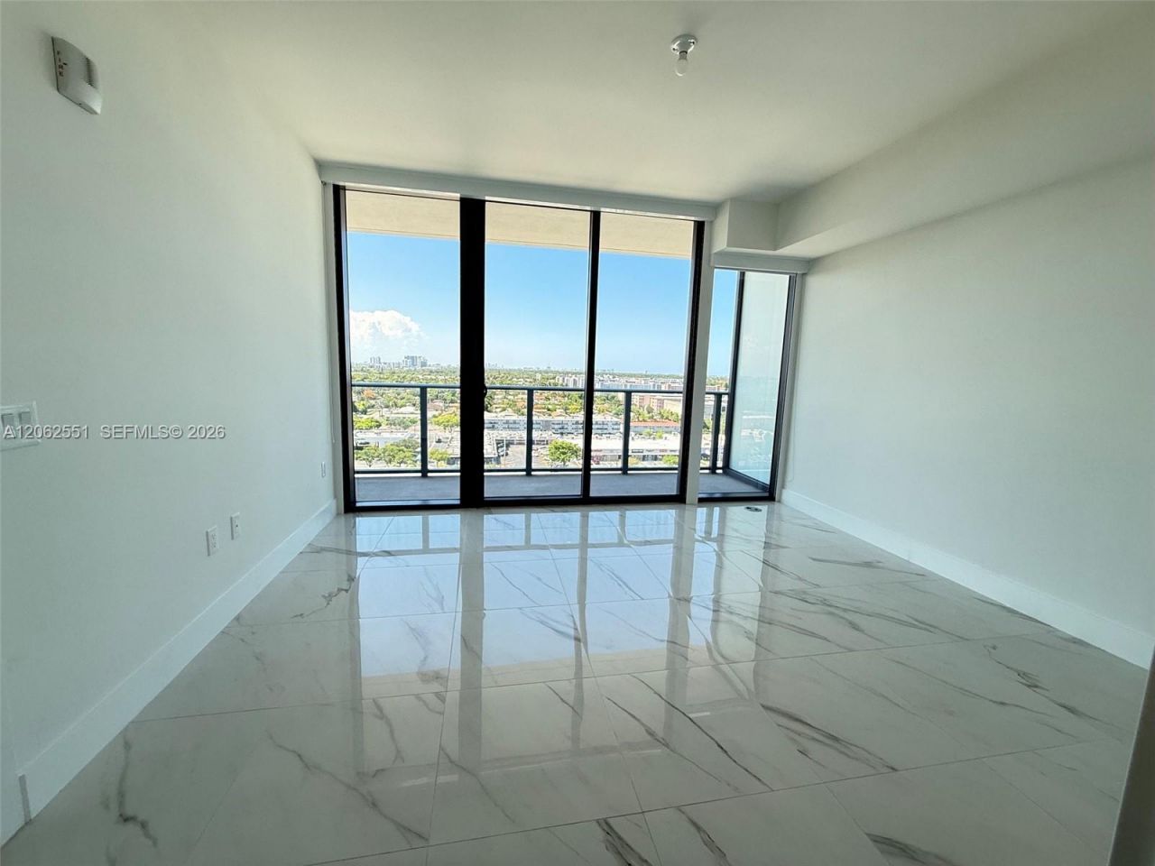 1170 E Hallandale, Unit 1106, Hallandale Beach, FL 33009 Photo
