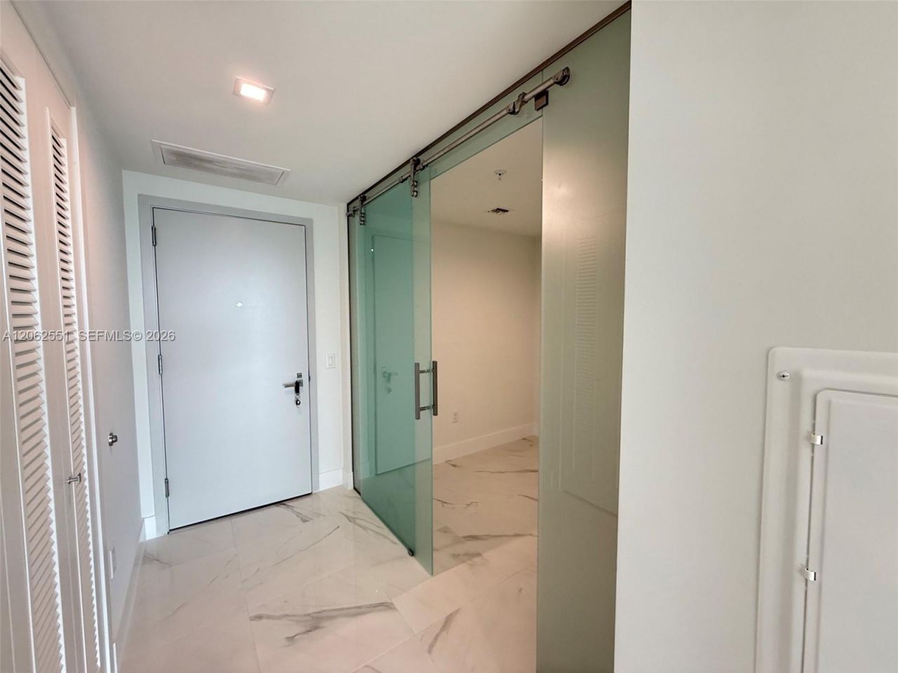 1170 E Hallandale, Unit 1106, Hallandale Beach, FL 33009 Photo