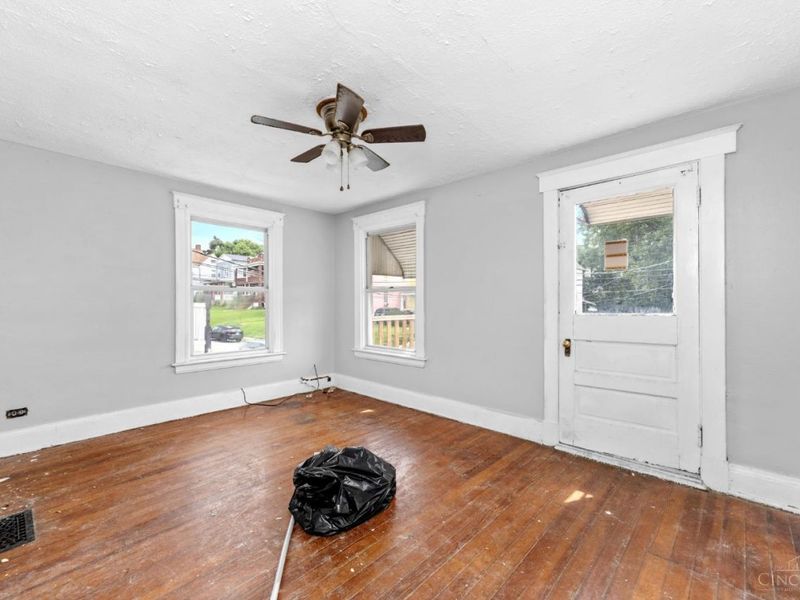 5117 Carthage Avenue, Cincinnati, OH 45212 Photo 6