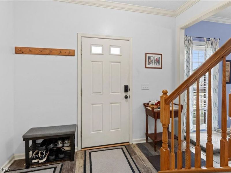 137 Colonial Drive , Painesville, OH 44077 Photo 6