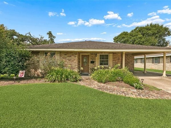 44 MARIE Drive , Gretna, LA 70053