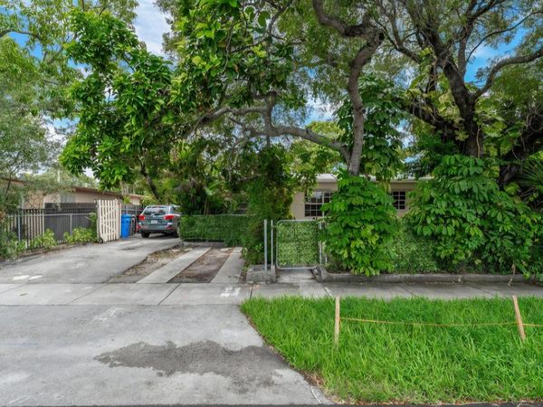 3401 SW 48TH Avenue, Hollywood, FL 33023