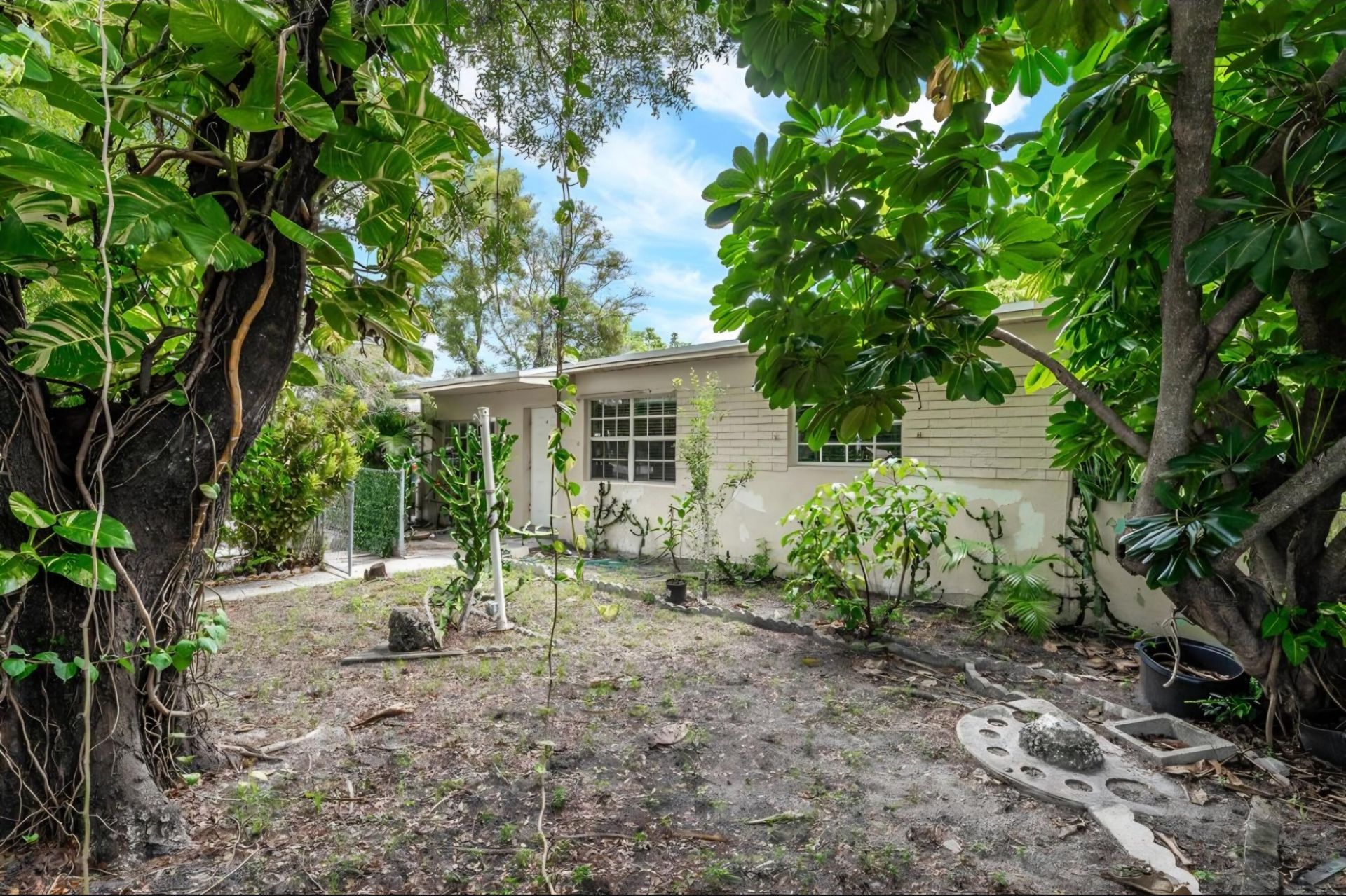 3401 SW 48th Avenue, Hollywood, FL 33023 Photo