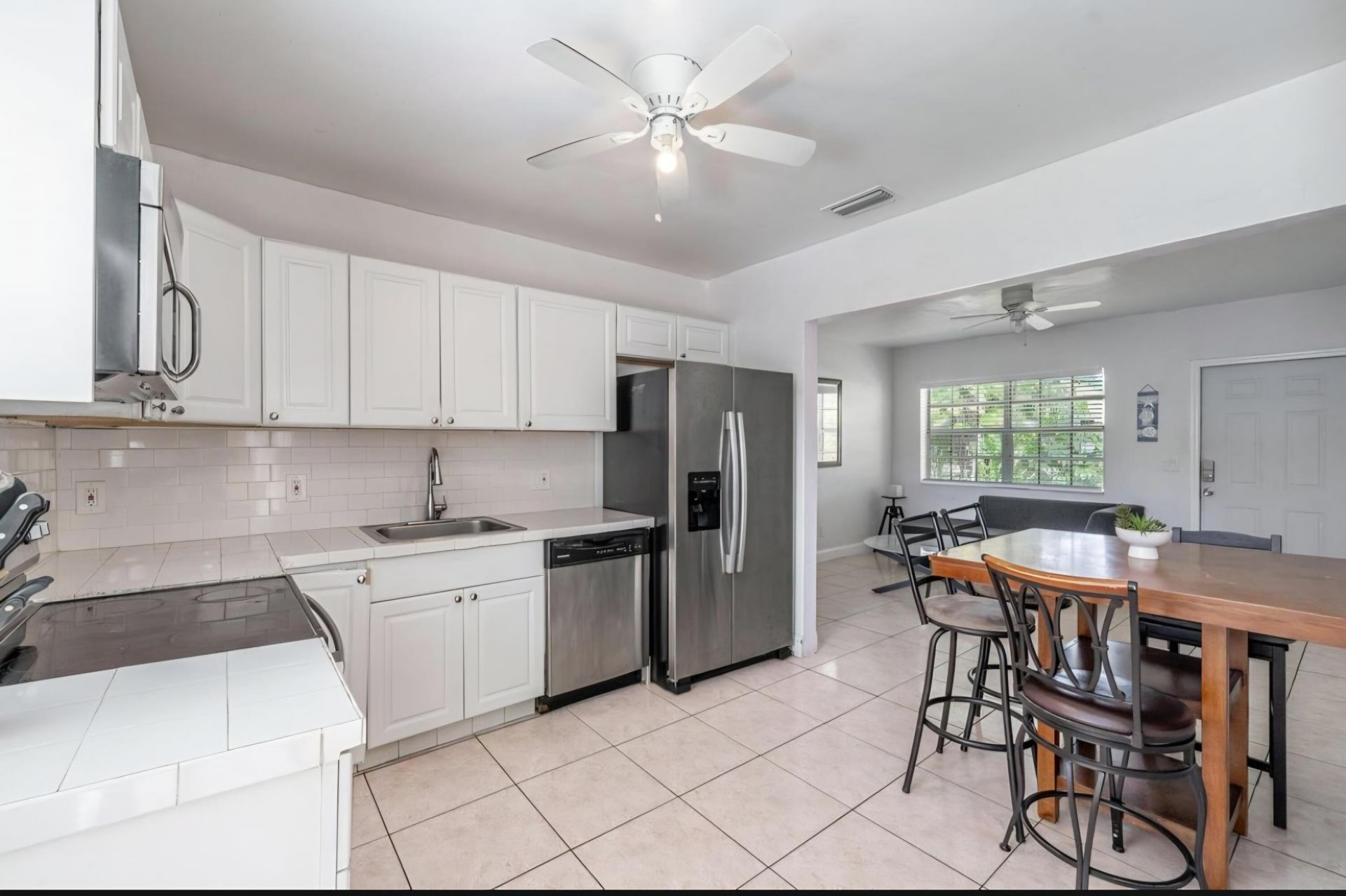 3401 SW 48th Avenue, Hollywood, FL 33023 Photo