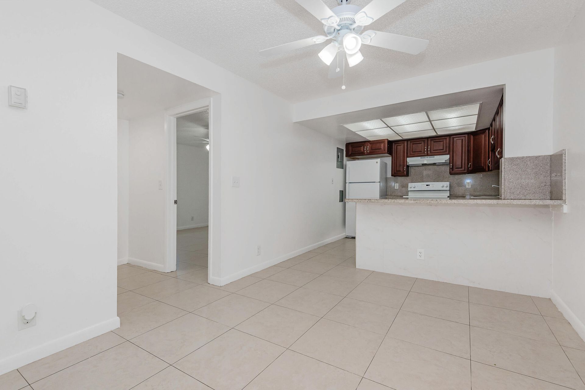 8830 W Sample Road, Unit 3, Coral Springs, FL 33065 Photo