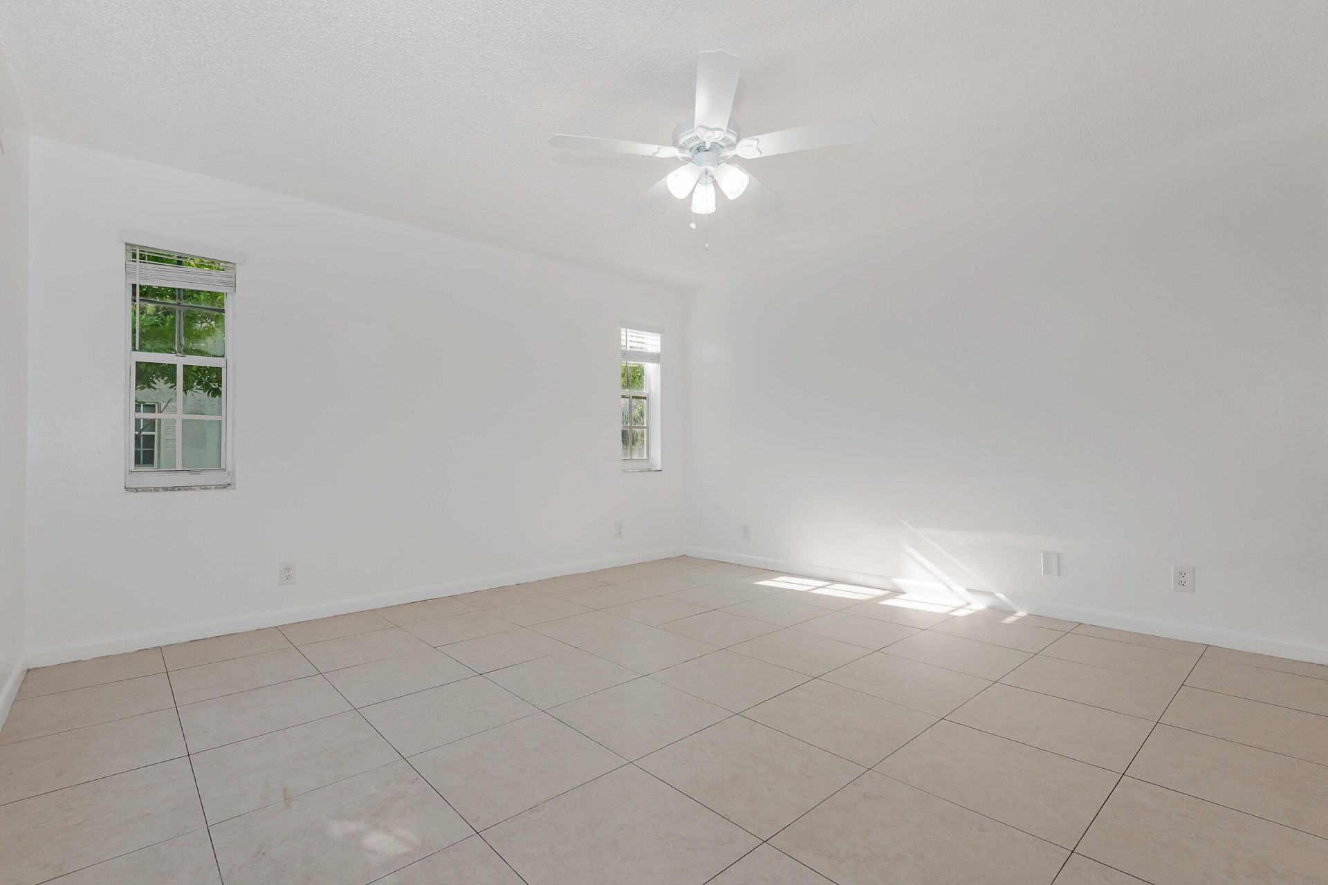 8830 W Sample Road, Unit 3, Coral Springs, FL 33065 Photo