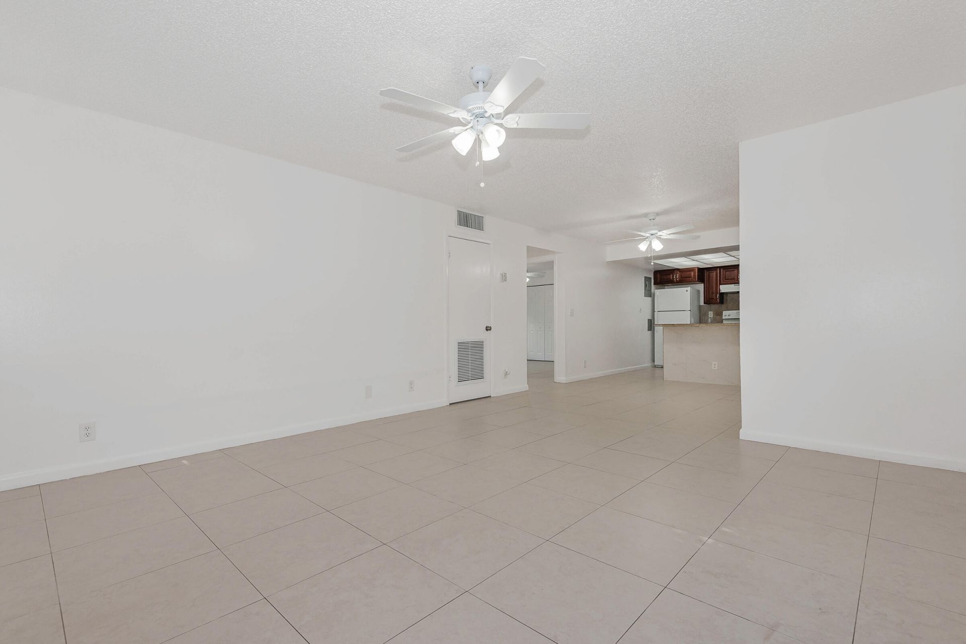 8830 W Sample Road, Unit 3, Coral Springs, FL 33065 Photo