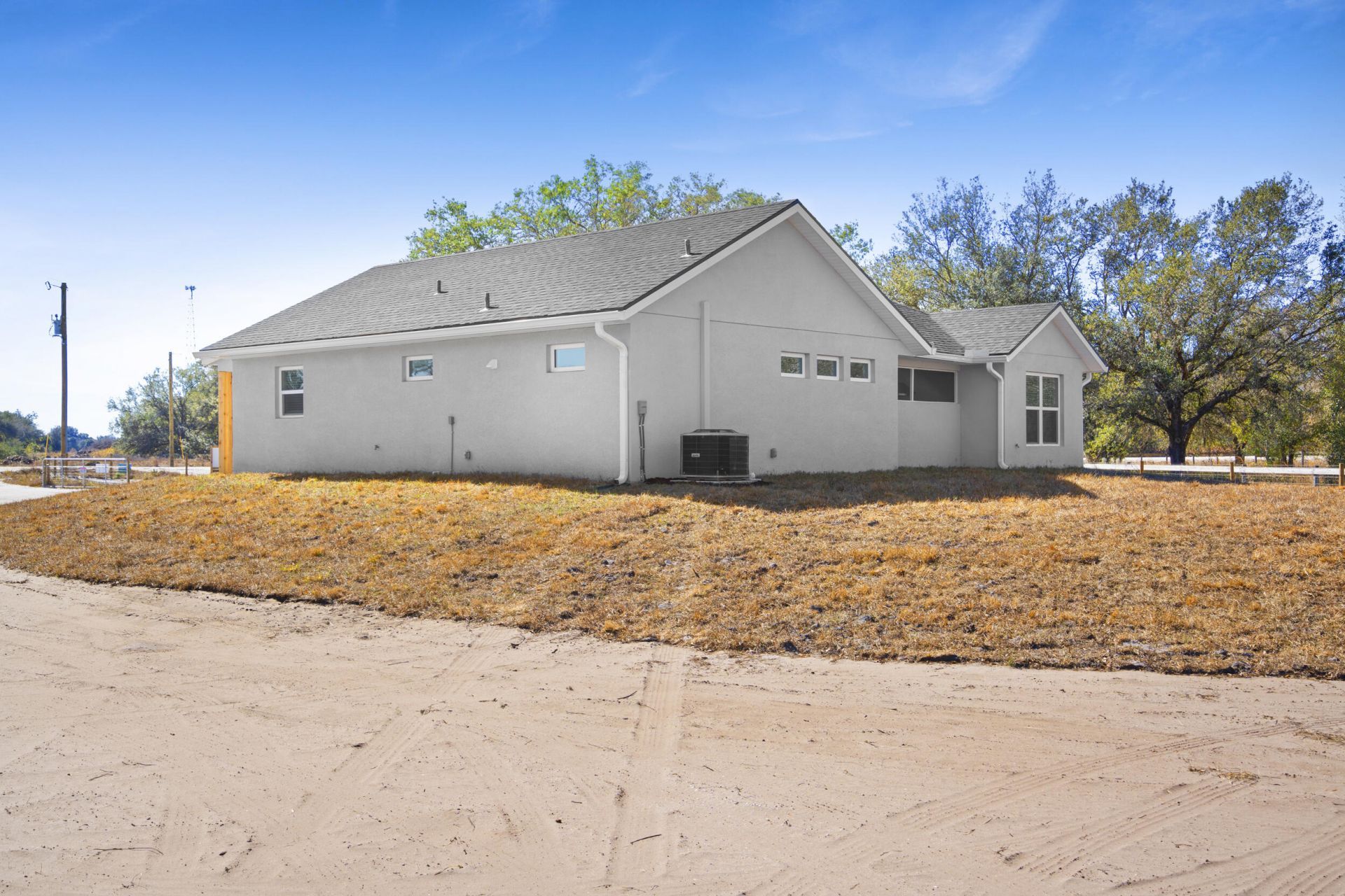20806 NW 274th Street, Okeechobee, FL 34972 Photo