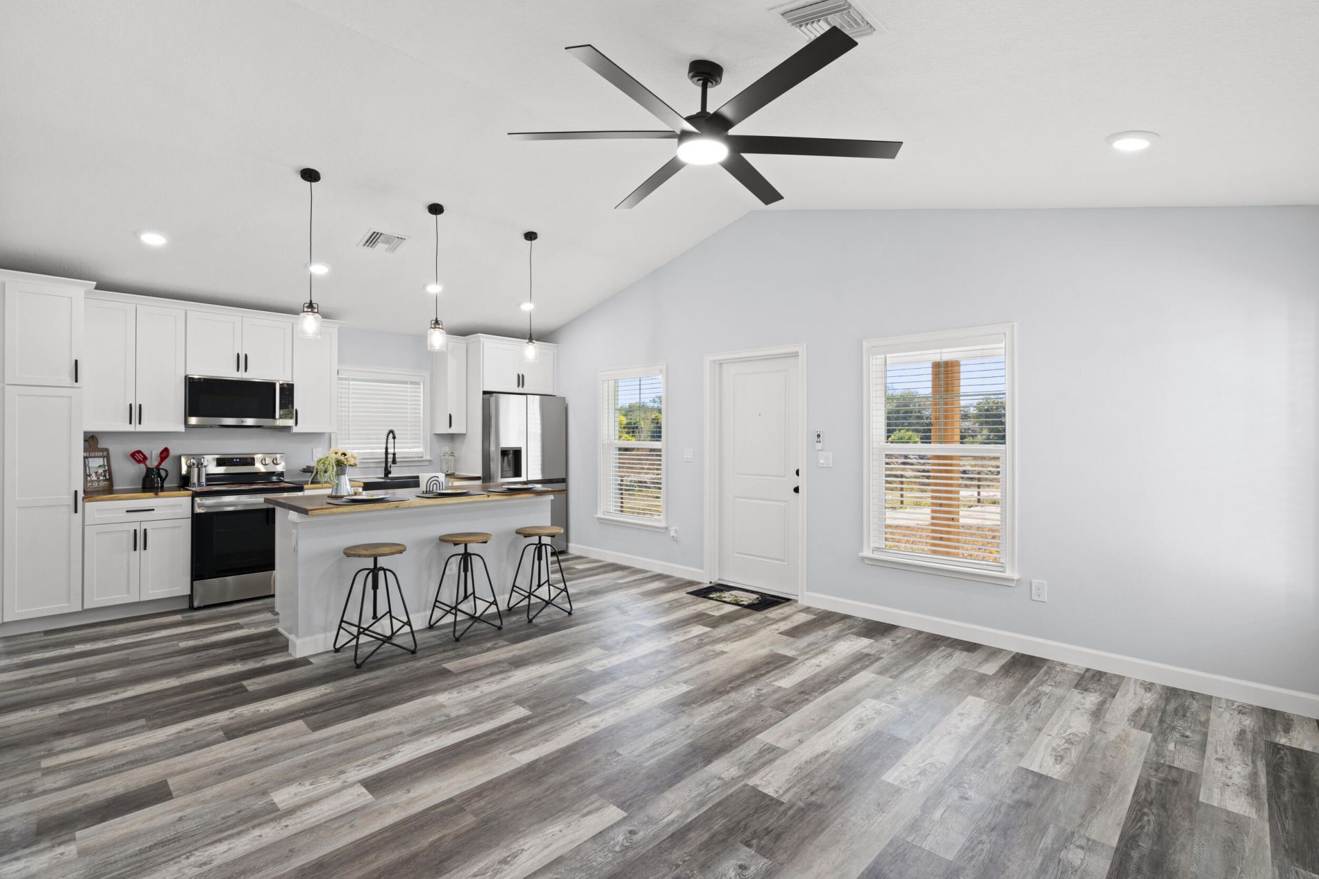 20806 NW 274th Street, Okeechobee, FL 34972 Photo