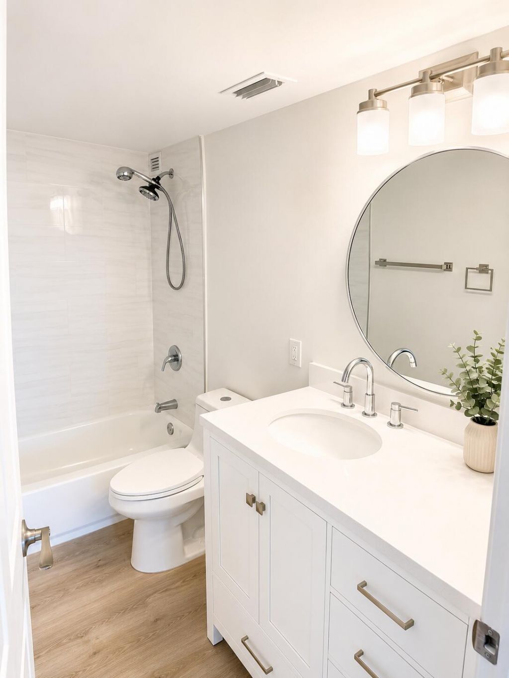 1000 Spanish River Road, Unit 2J, Boca Raton, FL 33432 Photo