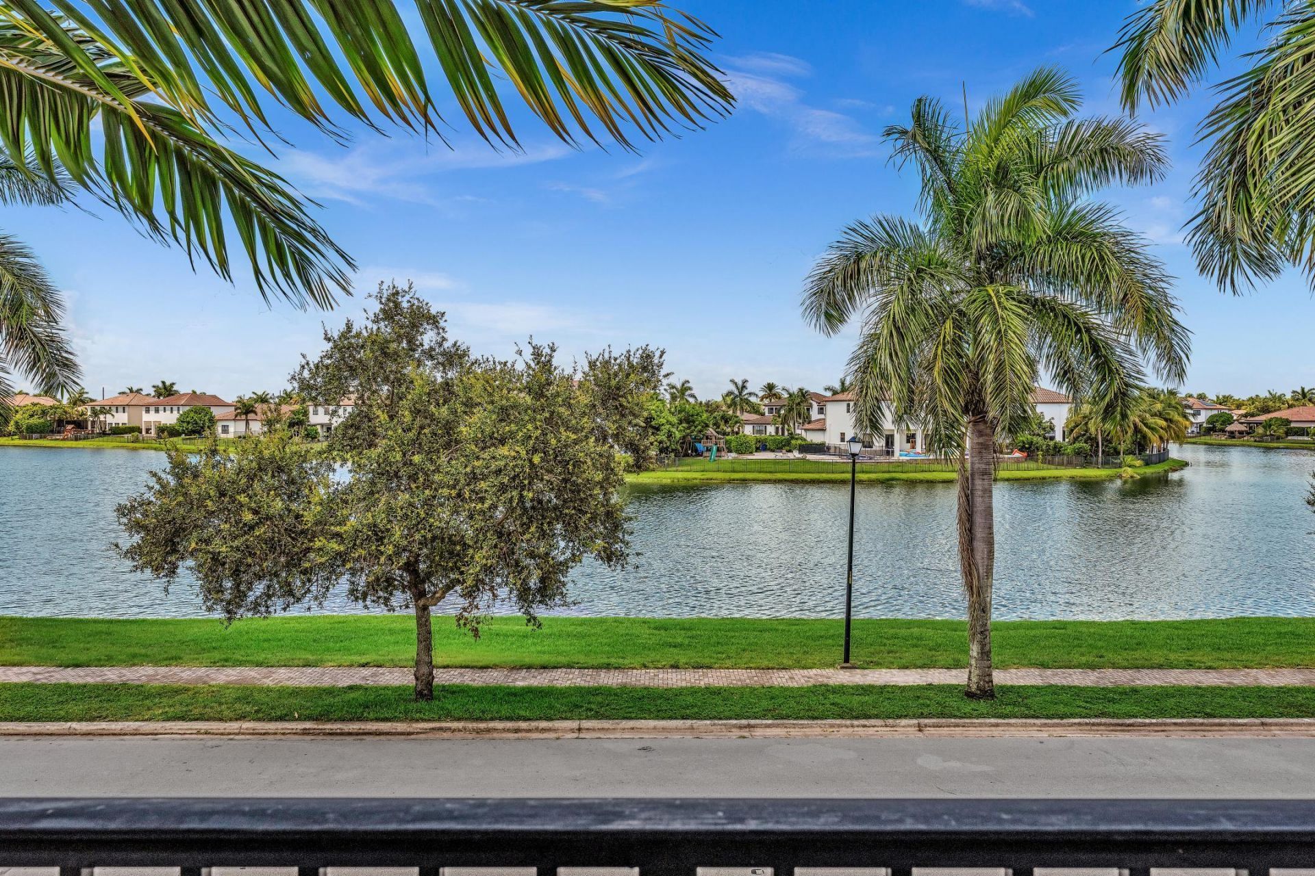 8289 NW 38th Street, Cooper City, FL 33024 Photo