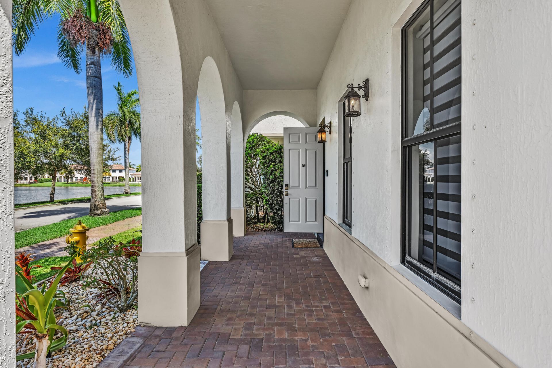 8289 NW 38th Street, Cooper City, FL 33024 Photo