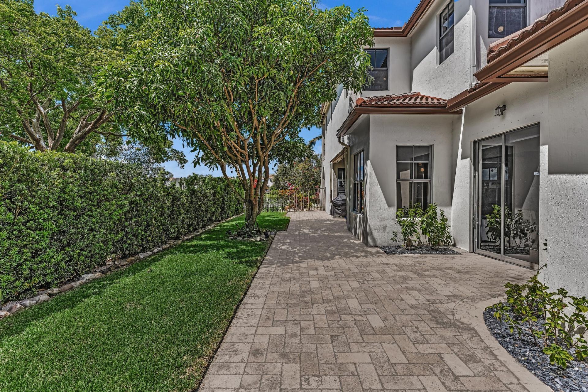 8289 NW 38th Street, Cooper City, FL 33024 Photo