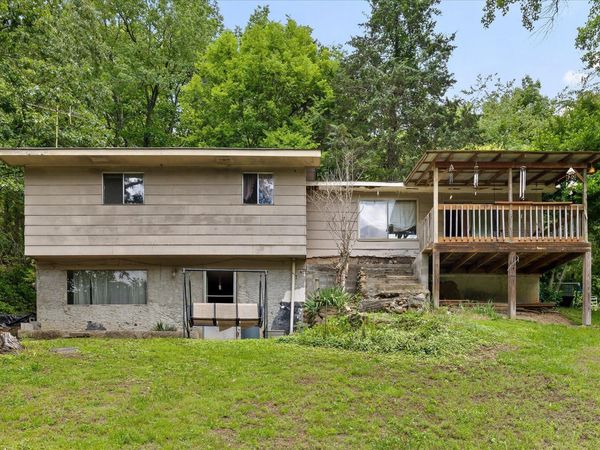 16211 Lakewood Drive, Sale Creek, TN 37373