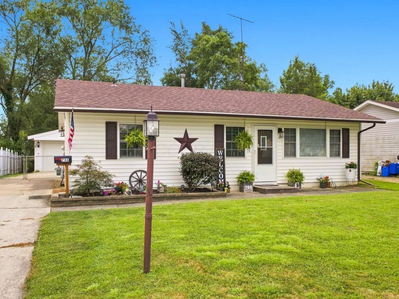 796 Central Drive , Marion, OH 43302 Photo 2
