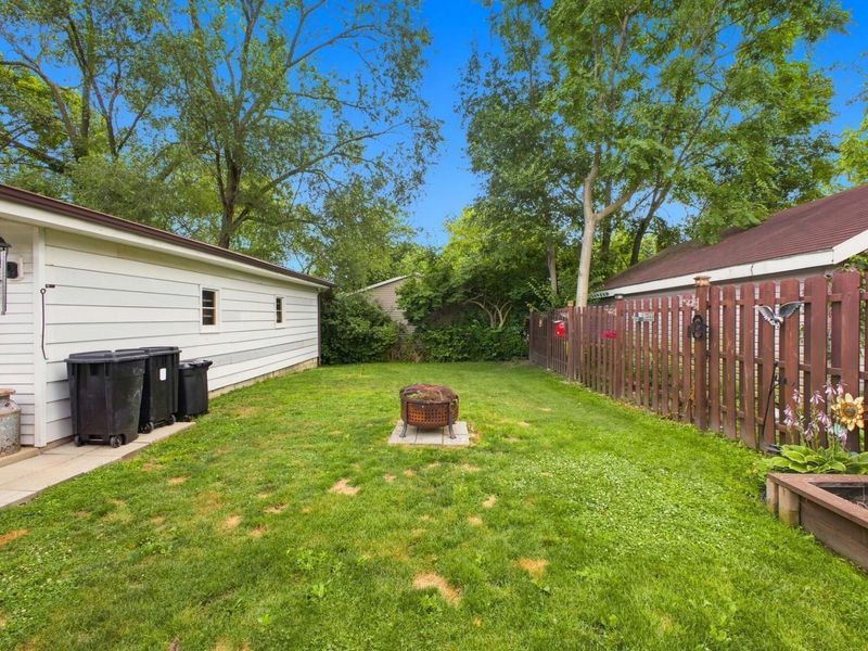 796 Central Drive , Marion, OH 43302 Photo 27