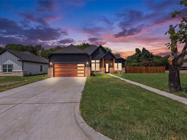 1500 Deer Trail, Commerce, TX 75428