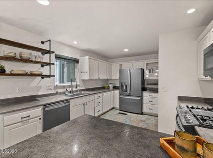 3955 Kings Row, Reno, NV 89503 Photo