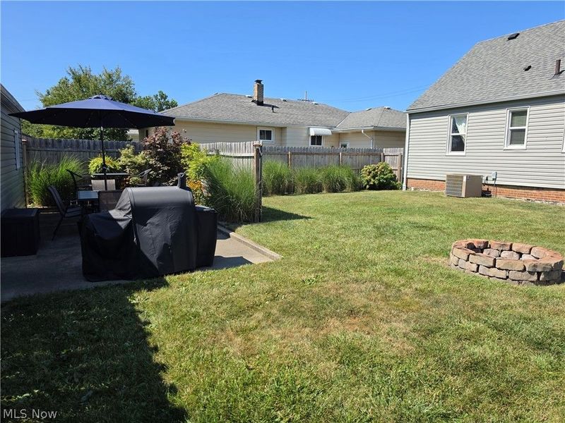 230 E 288th Street , Willowick, OH 44095 Photo 16
