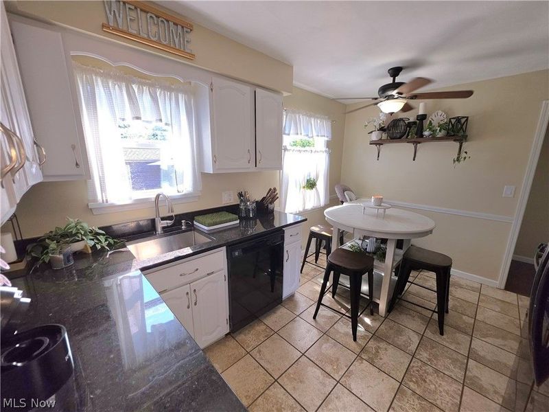 230 E 288th Street , Willowick, OH 44095 Photo 21
