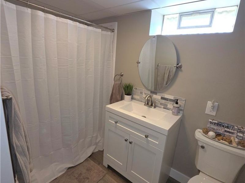 230 E 288th Street , Willowick, OH 44095 Photo 23