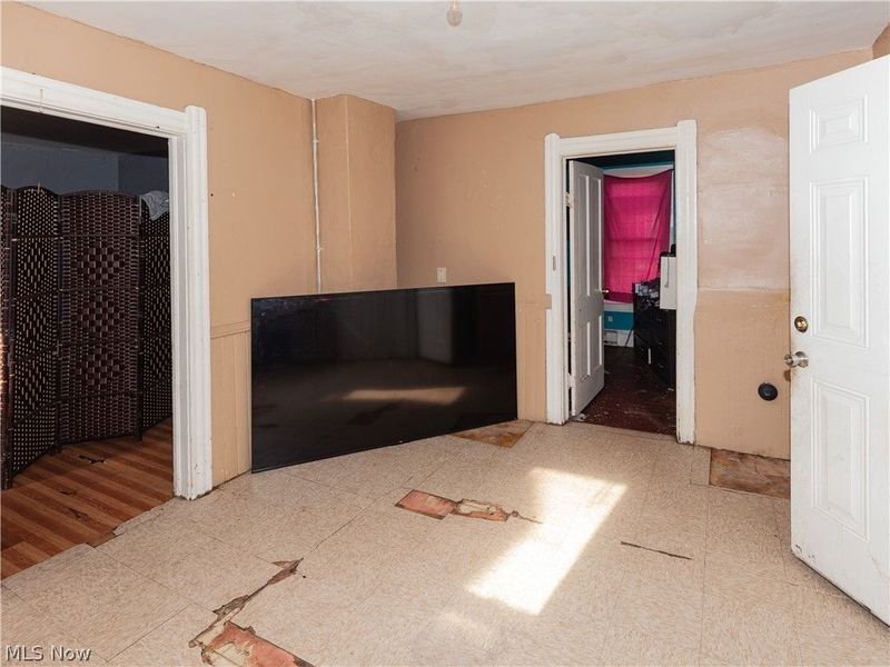 700 W 17th Street , Lorain, OH 44052 Photo 14