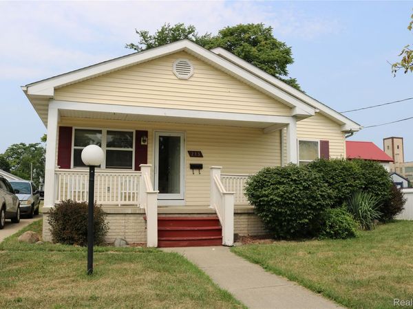 213 S 4th Avenue, Saginaw, Mi 48607