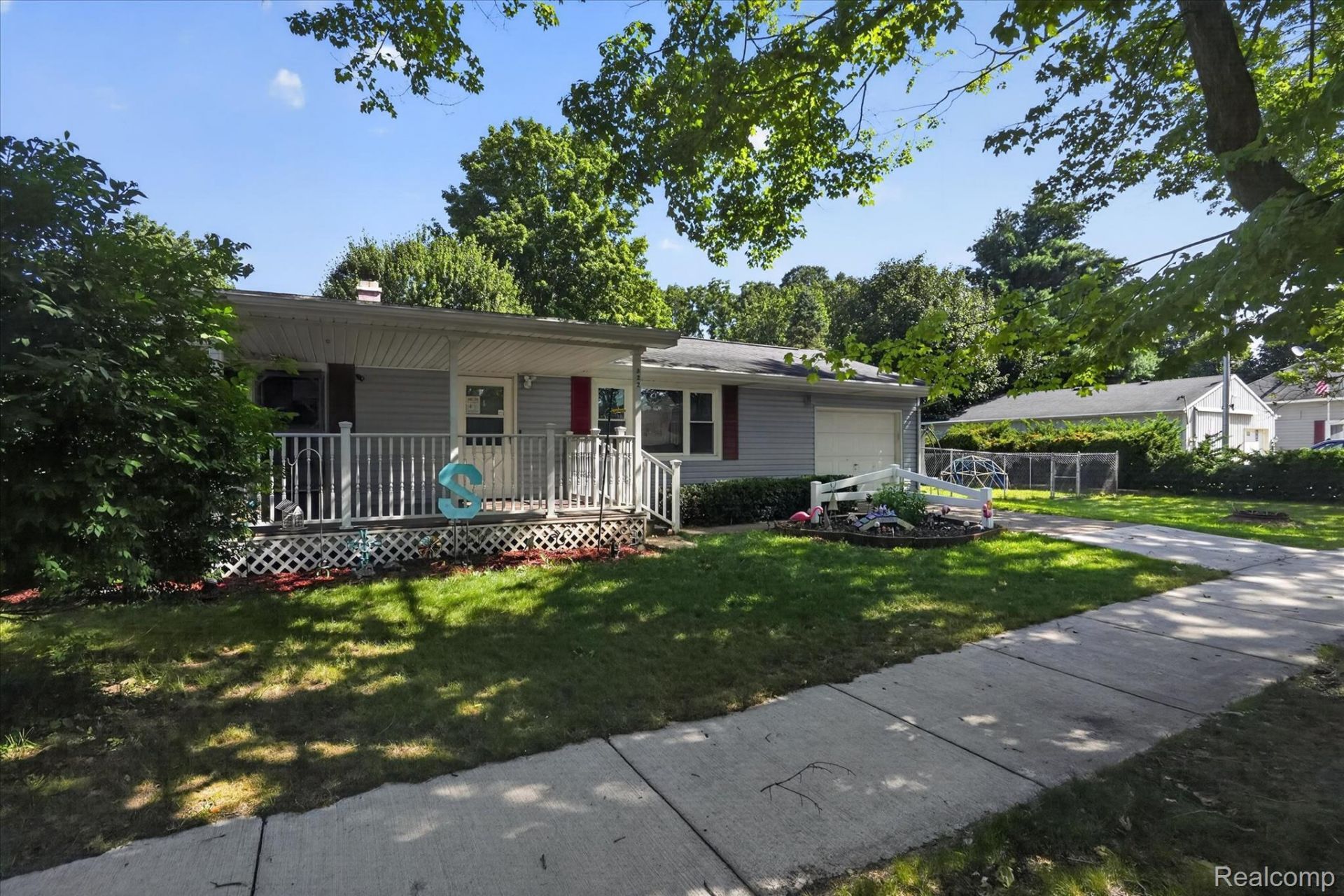 322 W Shaw Street, Charlotte, Mi 48813 Main Photo