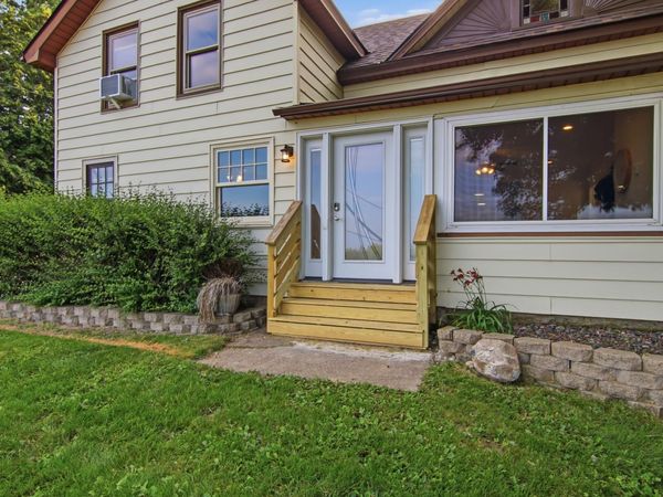 939 US Highway 63, Baldwin, WI 54002