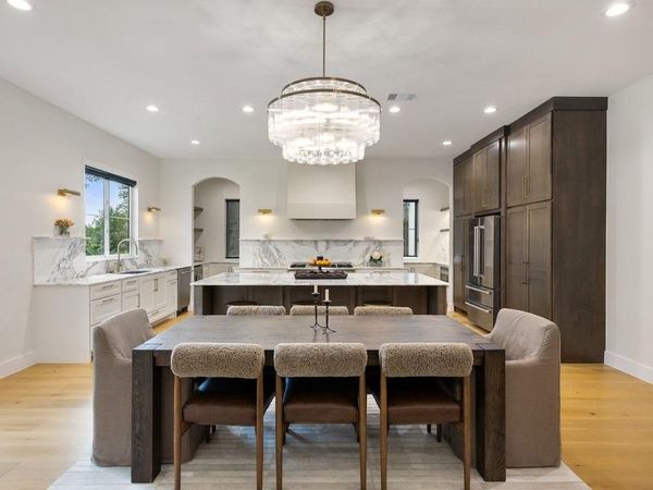 1362 Flint Rock LOOP, Driftwood, TX 78619