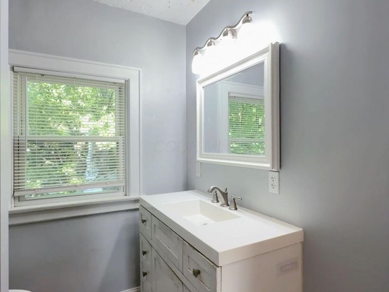 701 Berkeley Road , Columbus, OH 43205 Photo 21