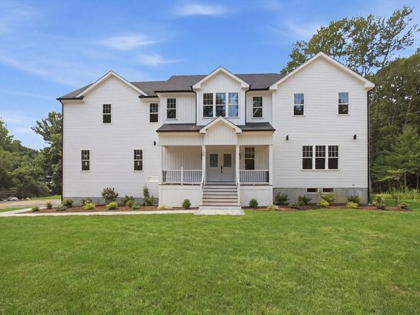30 Mill St, Holliston, MA 01746