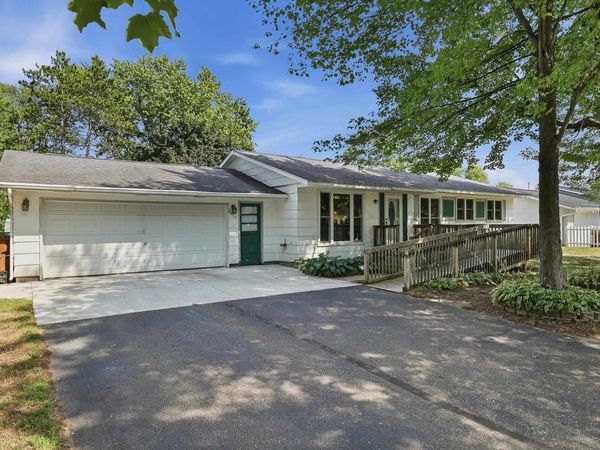 3279 LINDBERGH AVENUE, Stevens Point, WI 54481
