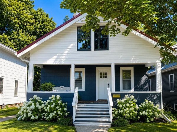 92 LINCOLN AVENUE, Clintonville, WI 54929