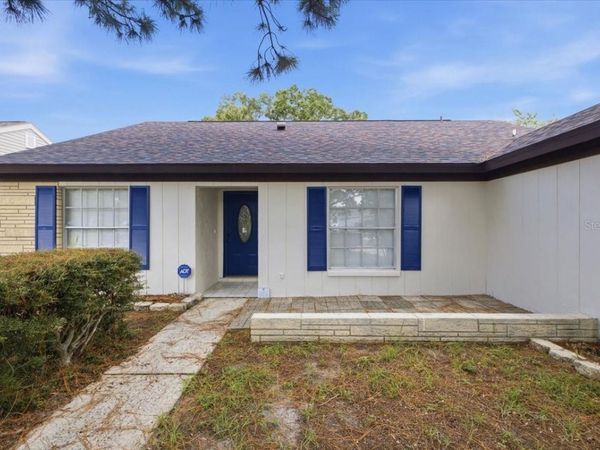 1901 CASTLE BAY COURT , OLDSMAR, FL 34677