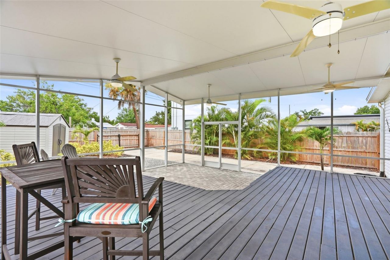5016 Dartmouth Avenue N, Saint Petersburg, FL 33710 Photo