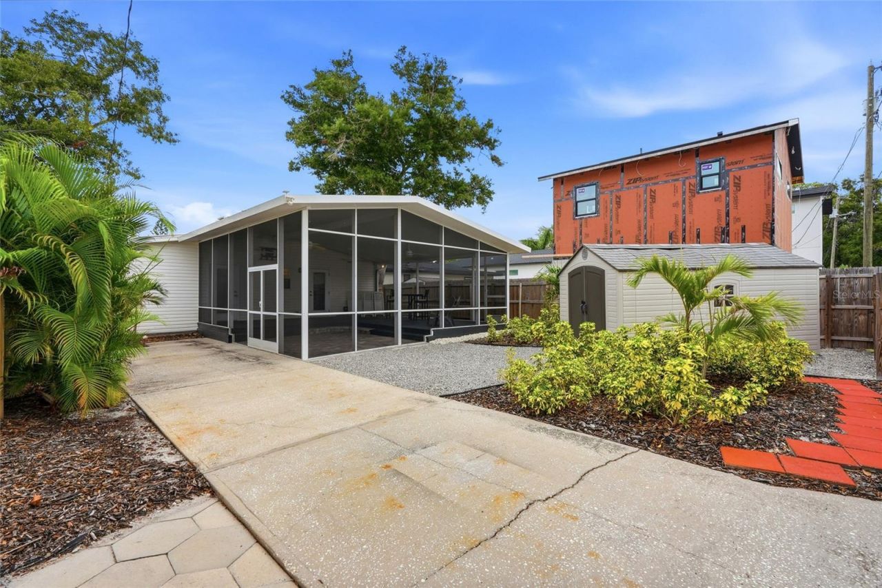 5016 Dartmouth Avenue N, Saint Petersburg, FL 33710 Photo