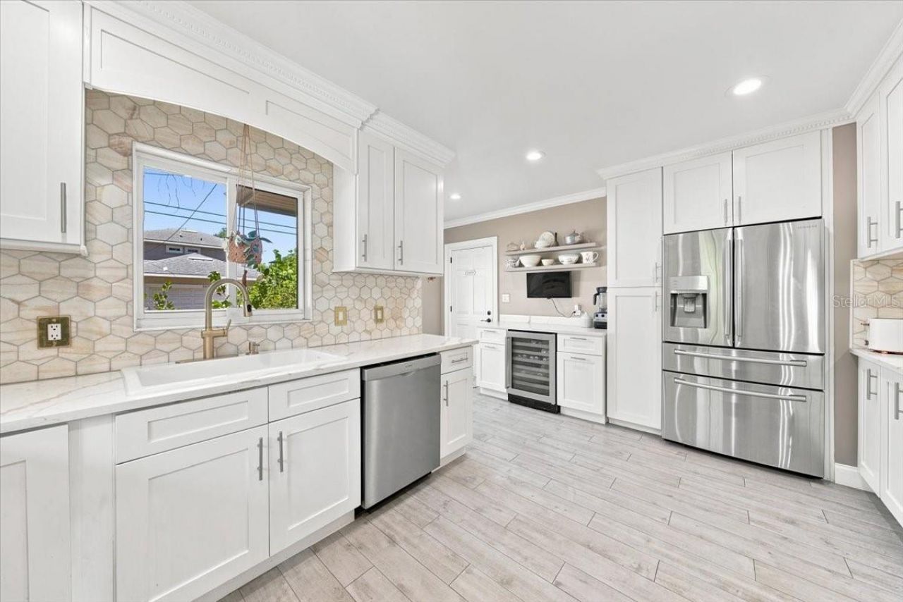 222 26th Avenue S, Saint Petersburg, FL 33705 Photo