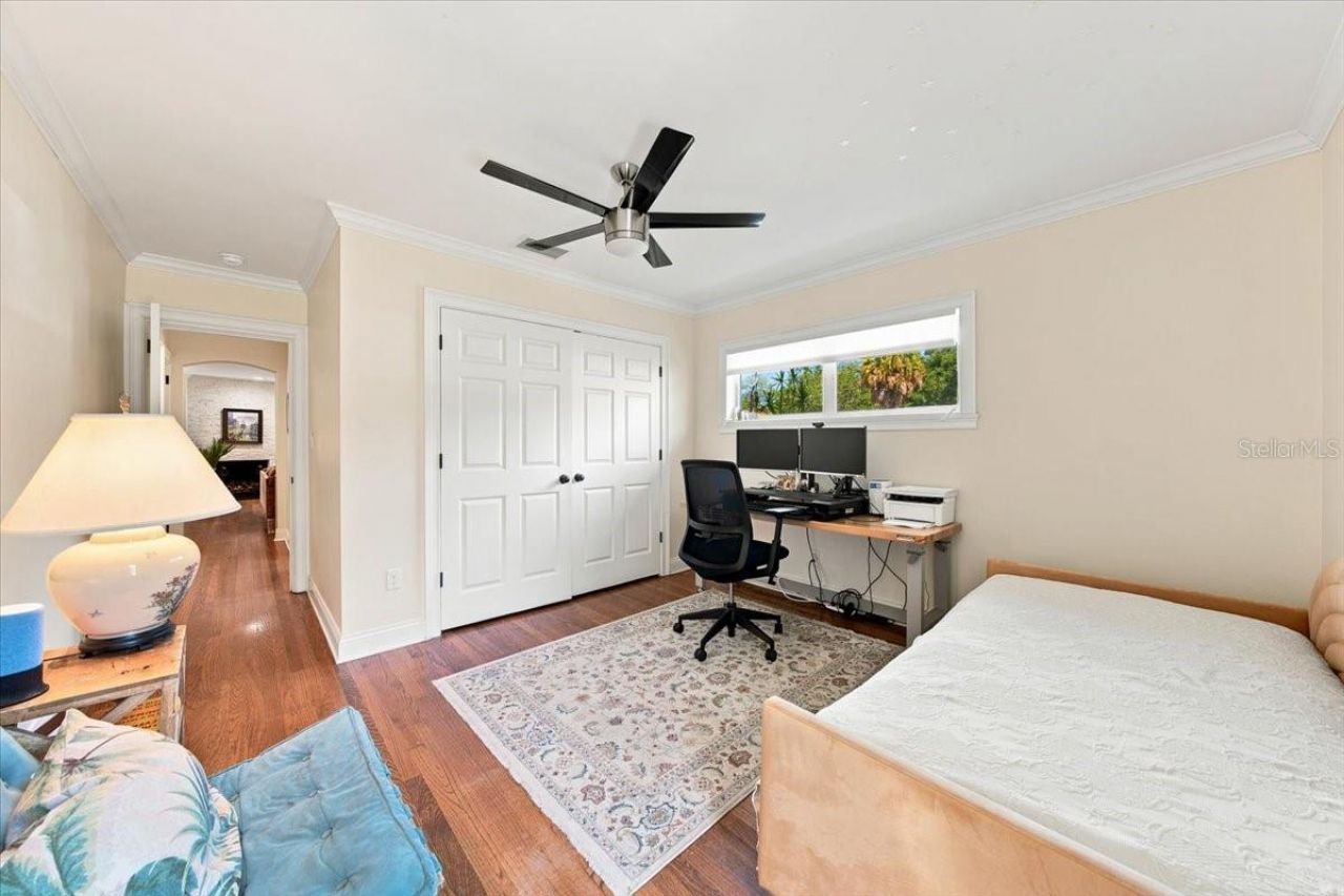 222 26th Avenue S, Saint Petersburg, FL 33705 Photo
