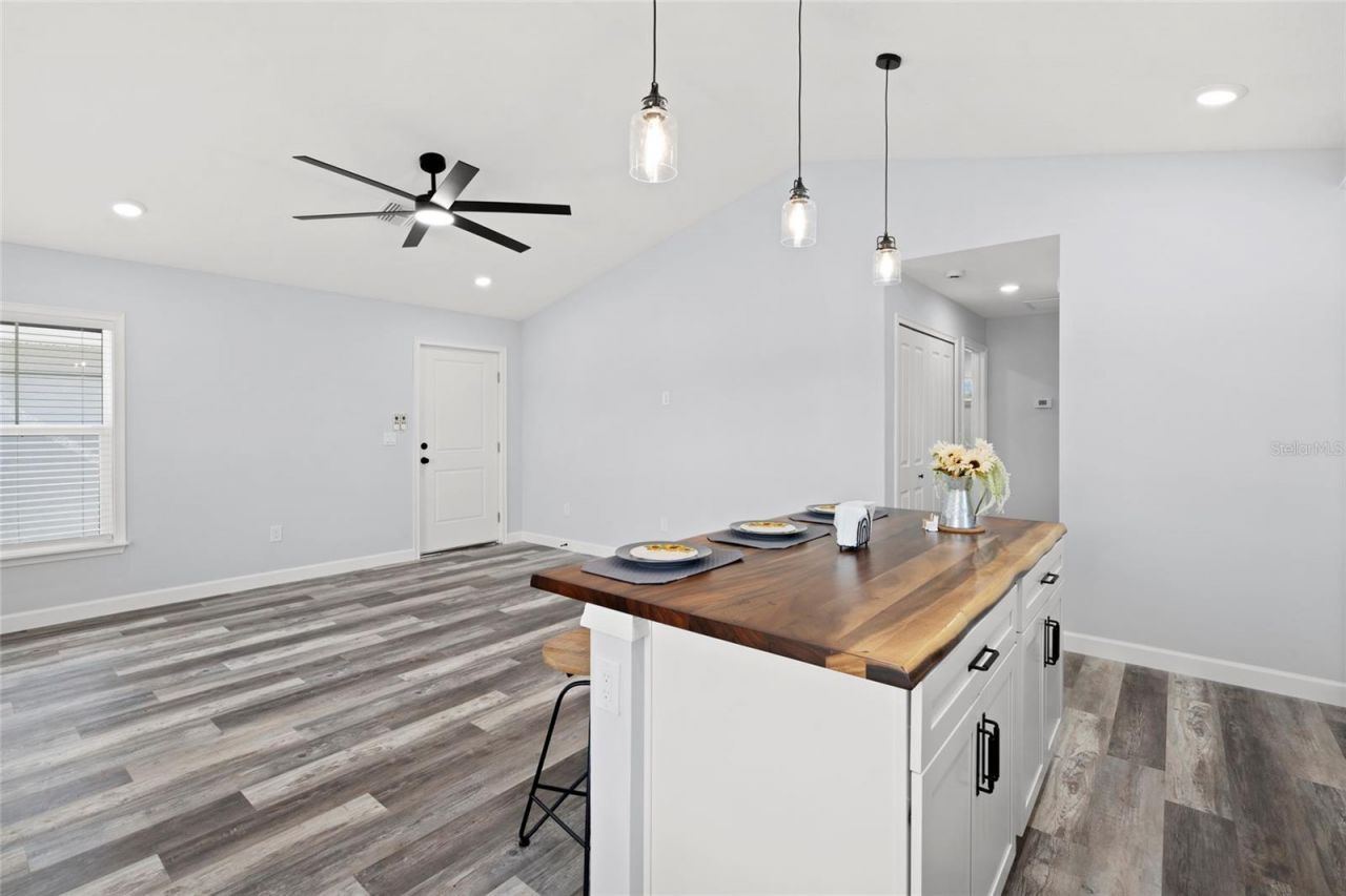 20806 NW 274th Street, Okeechobee, FL 34972 Photo