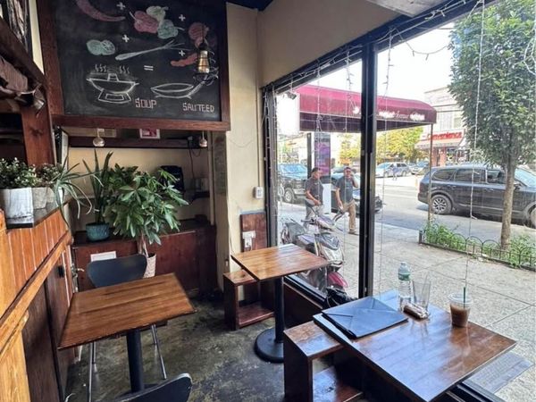 4206 30th Avenue, Astoria, NY 11103