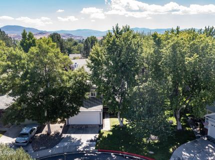 832 Blue Falls Place, Reno, NV 89511 Photo