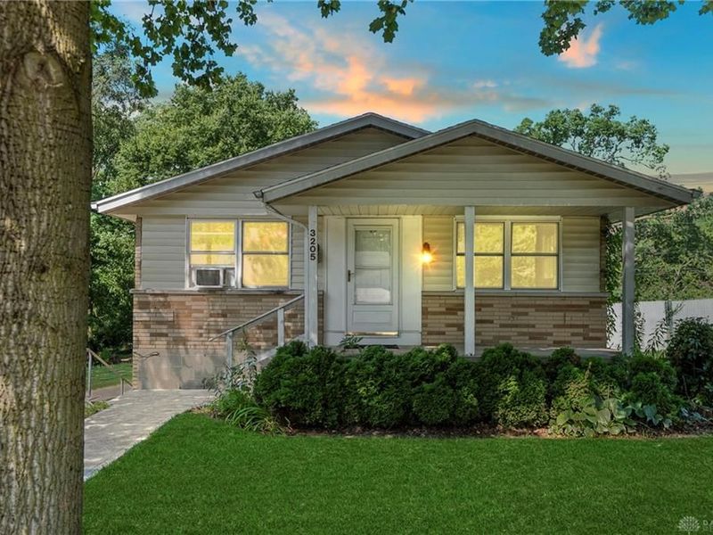 3205 Bernice Drive, Fairborn, OH 45324 Photo 2