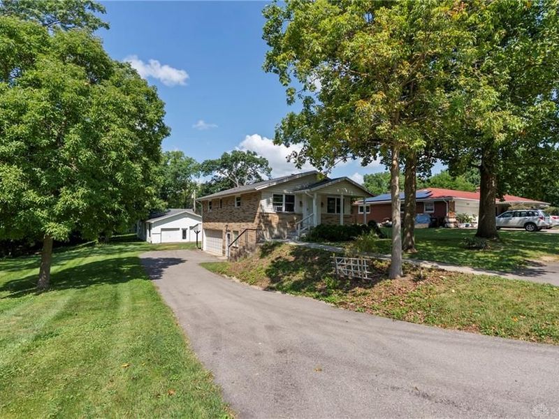 3205 Bernice Drive, Fairborn, OH 45324 Photo 6
