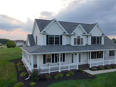 3223 Windy Ridge Drive, Moorefield Twp, OH 45502