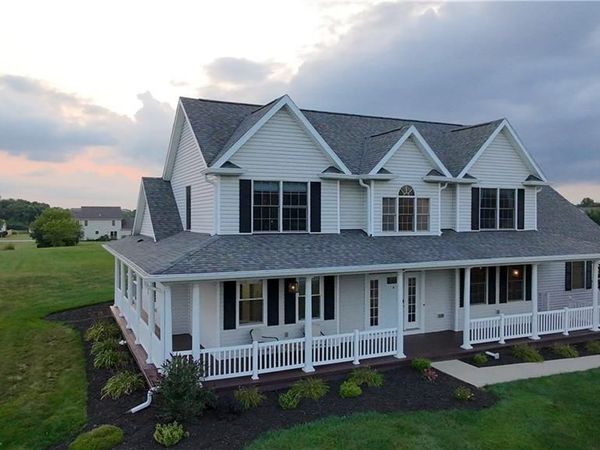 3223 Windy Ridge Drive, Moorefield Twp, OH 45502
